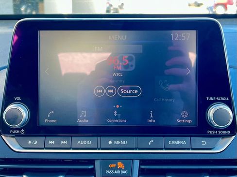 Used 2024 Nissan Altima 2.5 SV image 29