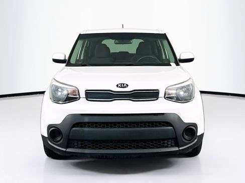 Used 2017 Kia Soul image 2
