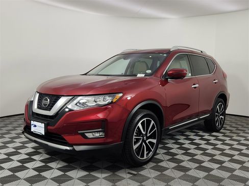 Used 2020 Nissan Rogue SL w/ Premium Package image 1