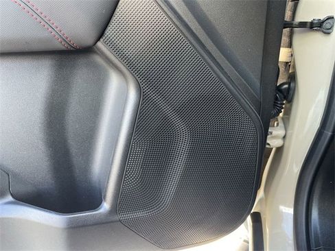 Used 2024 Chevrolet Colorado Z71 w/ Z71 Convenience Package 2 image 24