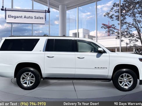 Used 2020 Chevrolet Suburban LT AWD/4WD image 4