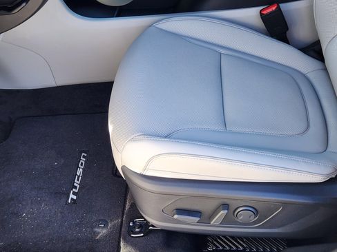 New 2026 Hyundai Tucson Limited AWD/4WD image 9