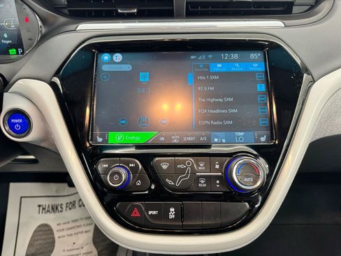 Used 2020 Chevrolet Bolt LT FWD image 24