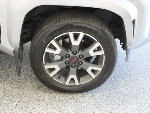 Used 2025 Toyota 4Runner TRD Sport Premium RWD image 5