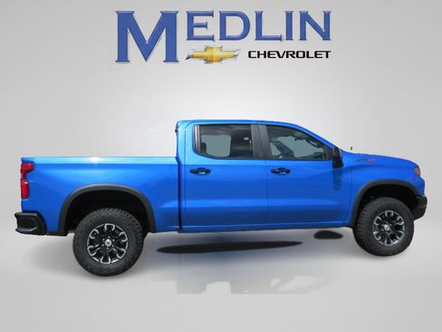Used 2026 Chevrolet Silverado 1500 ZR2 AWD/4WD image 7