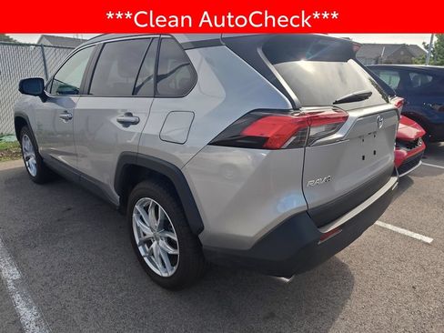 Used 2025 Toyota RAV4 XLE Premium w/ Weather Package AWD/4WD image 4