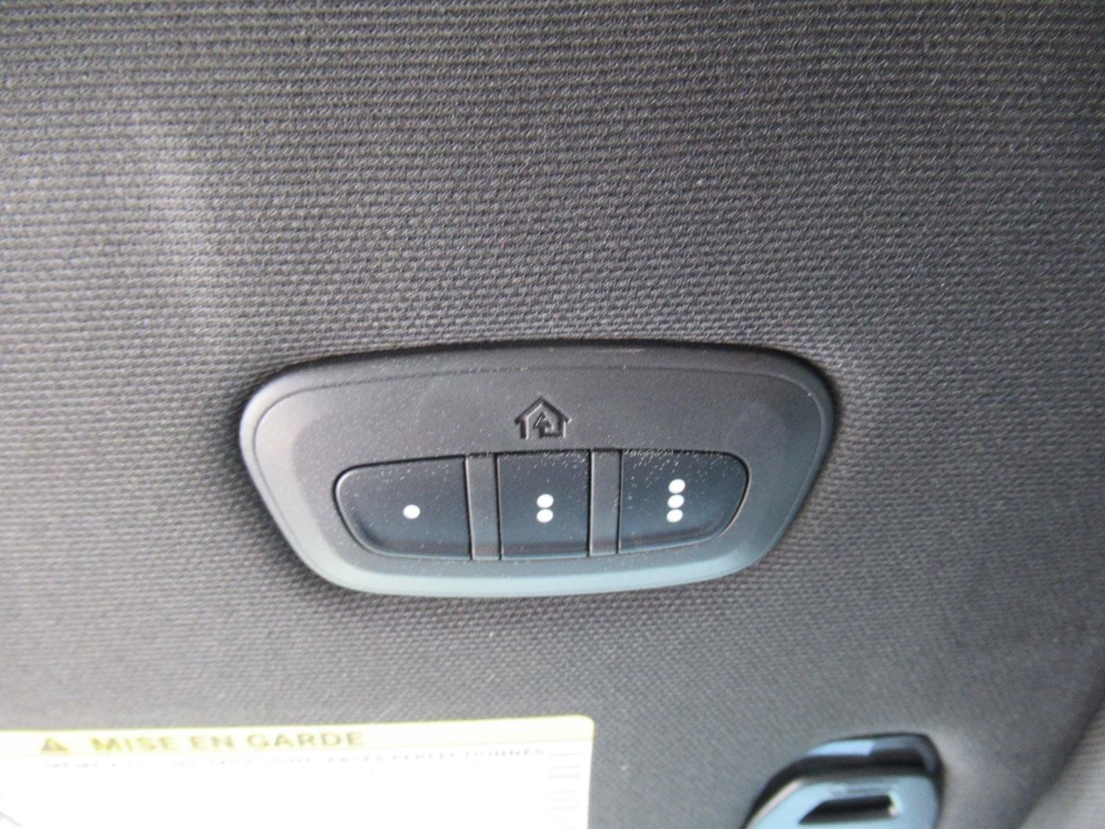 Used 2022 RAM 2500 Limited AWD/4WD image 29