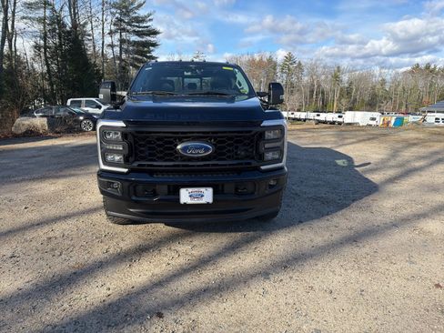 Used 2024 Ford F350 Lariat w/ Sport Appearance Package image 2