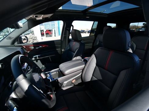 New 2026 Chevrolet Traverse RS AWD/4WD image 10
