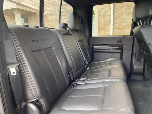 Used 2013 Ford F450 Platinum image 17