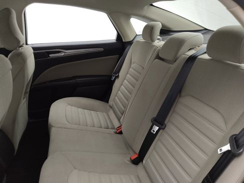 Used 2019 Ford Fusion S FWD image 18