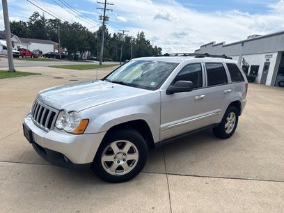 Used 2010 Jeep Grand Cherokee Laredo w/ Popular Equipment Group
