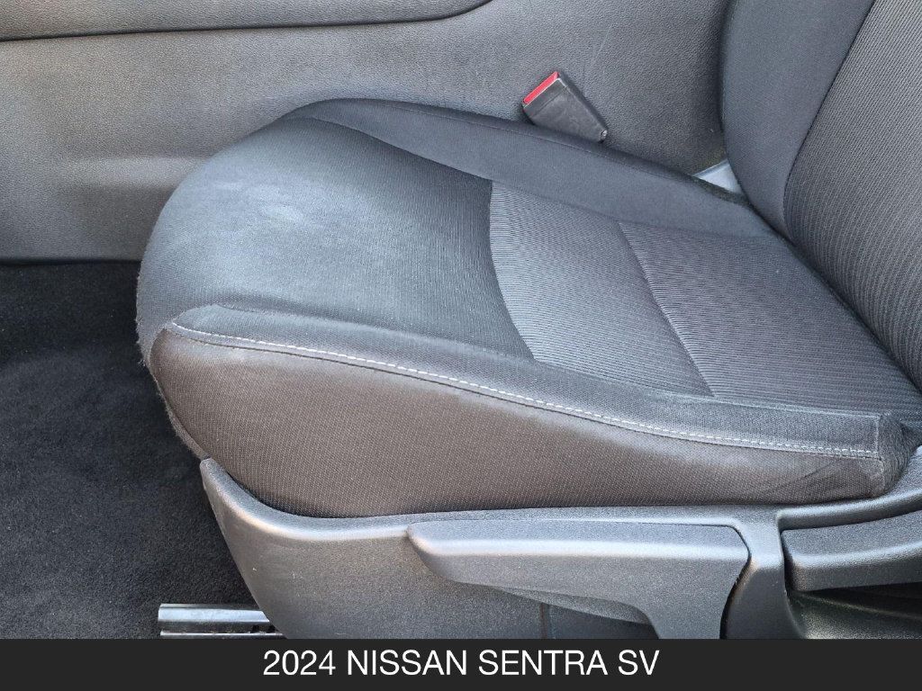 Used 2024 Nissan Sentra SV FWD image 15