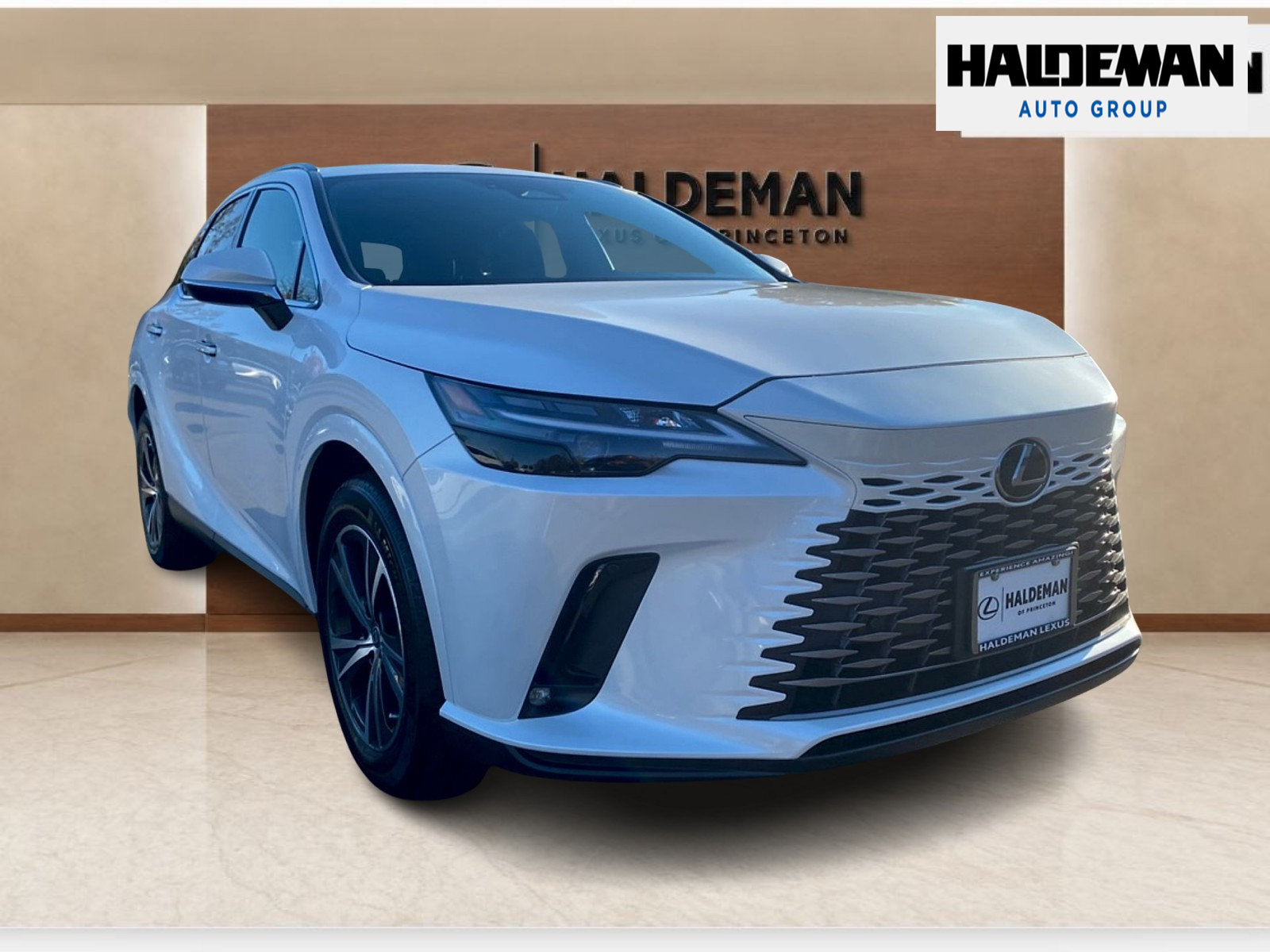 Used 2026 Lexus RX 350h AWD/4WD image 1