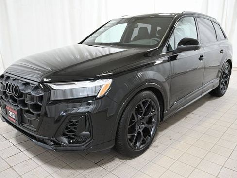 New 2026 Audi SQ7 Premium Plus AWD/4WD image 18