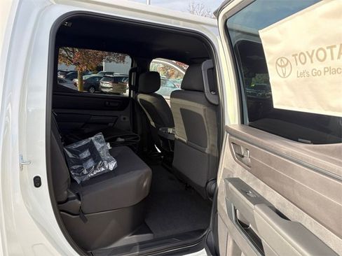 New 2026 Toyota Tundra SR image 20