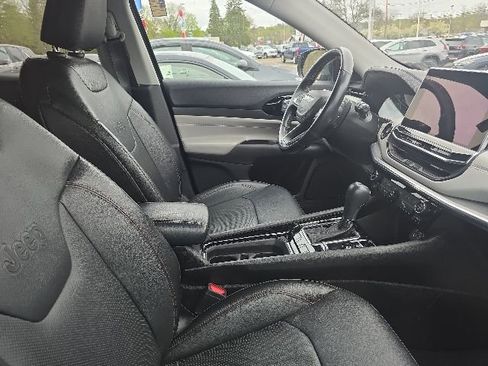 Used 2022 Jeep Compass Limited AWD/4WD image 4