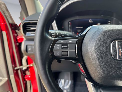 Certified 2023 Honda Pilot Elite image 34