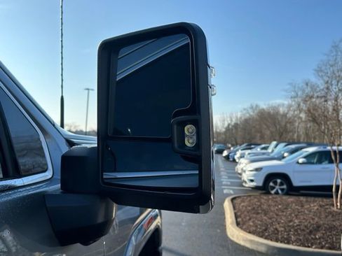 Used 2024 GMC Sierra 2500 Denali Ultimate image 14