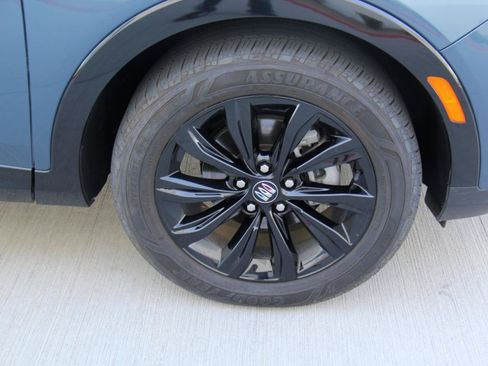 Used 2024 Buick Envista Sport Touring w/ Convenience I Package FWD image 30
