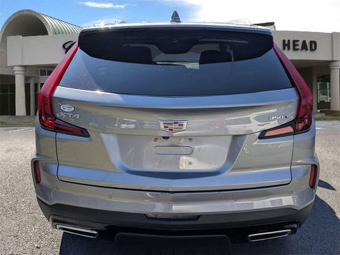 Certified 2024 Cadillac XT4 Premium Luxury image 5