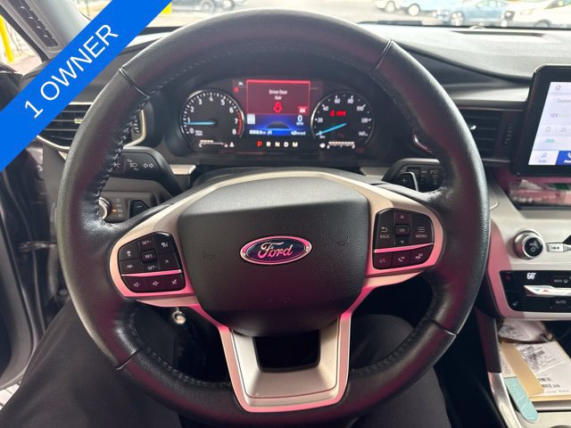 Used 2021 Ford Explorer XLT w/ Equipment Group 202A RWD image 16