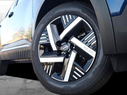 New 2026 Nissan Kicks SV