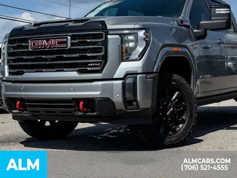 Used 2024 GMC Sierra 2500 AT4 w/ AT4 Premium Plus Package AWD/4WD image 10