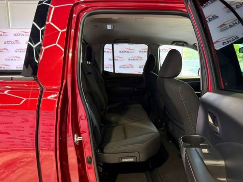 Used 2025 Honda Ridgeline Sport image 45