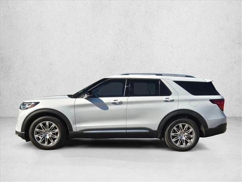 New 2026 Ford Explorer Platinum image 8