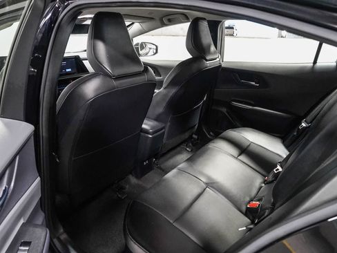 Certified 2023 Toyota Prius XLE FWD image 18