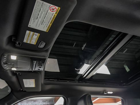 Used 2017 Ford F250 Platinum w/ Platinum Ultimate Package image 22