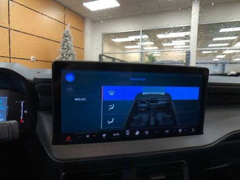 New 2026 Ford Maverick XLT w/ Equipment Group 301A image 16