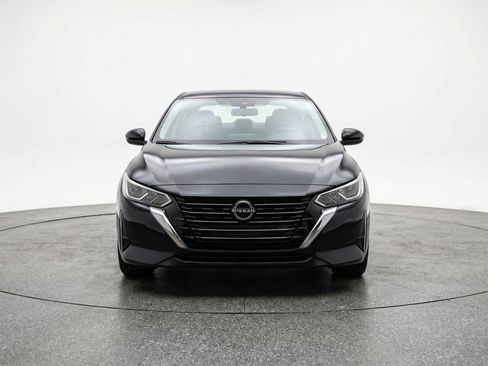Used 2025 Nissan Sentra S FWD image 2