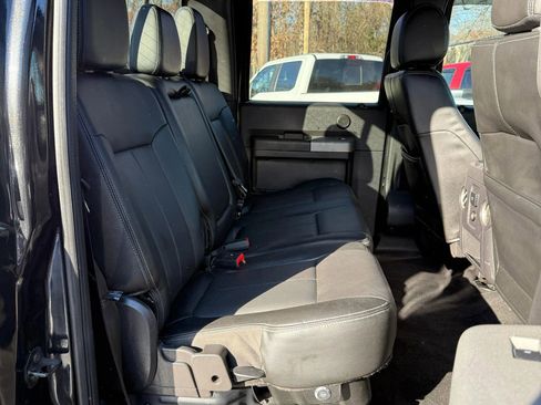 Used 2015 Ford F250 Lariat w/ Chrome Package image 16