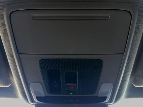 Used 2025 Honda Accord Touring image 38