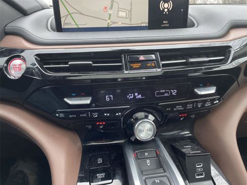 Used 2023 Acura MDX SH-AWD w/ Technology Package image 20