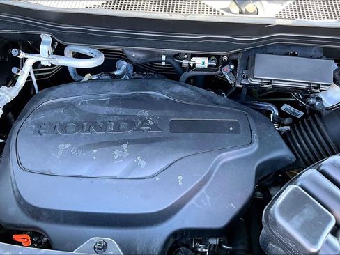 Used 2021 Honda Ridgeline Sport image 31