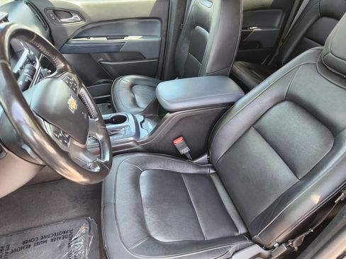 Used 2022 Chevrolet Colorado Z71 AWD/4WD image 13