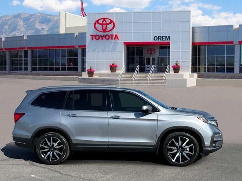 Used 2021 Honda Pilot Touring image 3