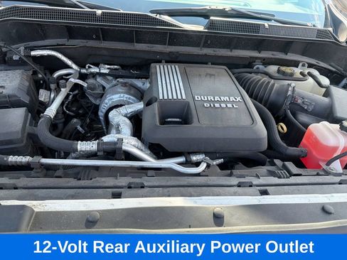 Used 2021 Chevrolet Silverado 1500 LT AWD/4WD image 27