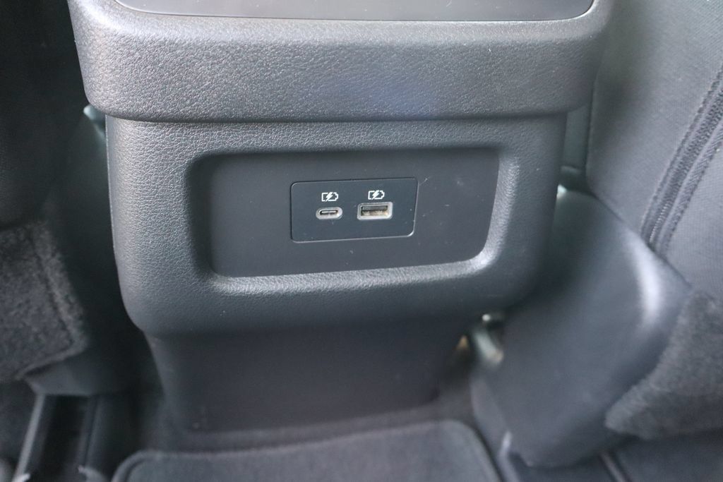 Used 2023 Nissan Pathfinder S AWD/4WD image 20