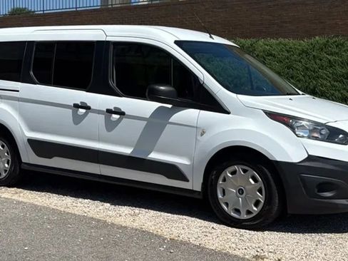 Used 2018 Ford Transit Connect XL FWD image 3
