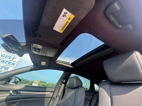 Used 2021 Honda Accord Sport image 18