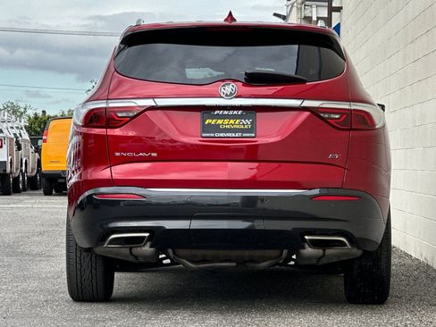 Certified 2023 Buick Enclave Essence w/ Sport Touring Edition image 5