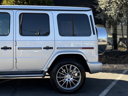 Used 2019 Mercedes-Benz G 550 image 11