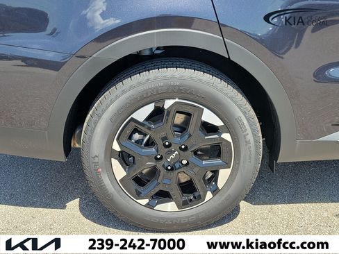 New 2026 Kia Sorento S w/ S Panoramic Sunroof Package FWD image 9