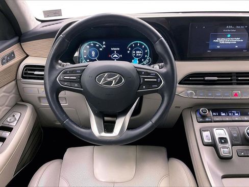 Used 2022 Hyundai Palisade Calligraphy image 4