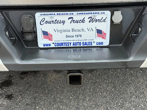 Used 2023 Ford F150 XLT w/ Equipment Group 302A High RWD image 13