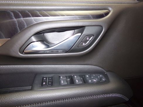 Used 2021 GMC Yukon Denali image 18